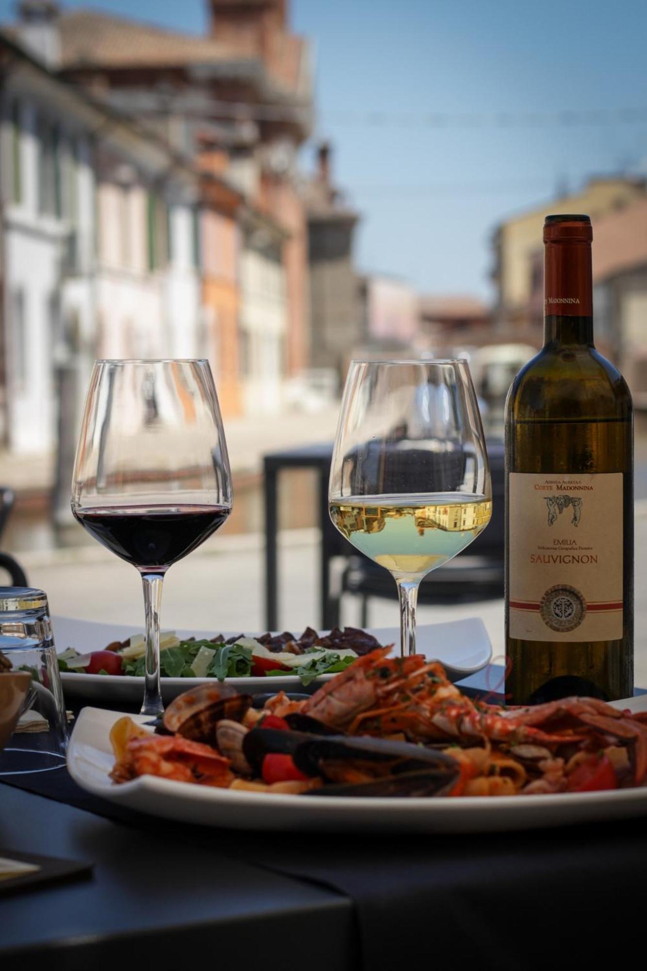 Locanda Del Delta Comacchio Exterior photo